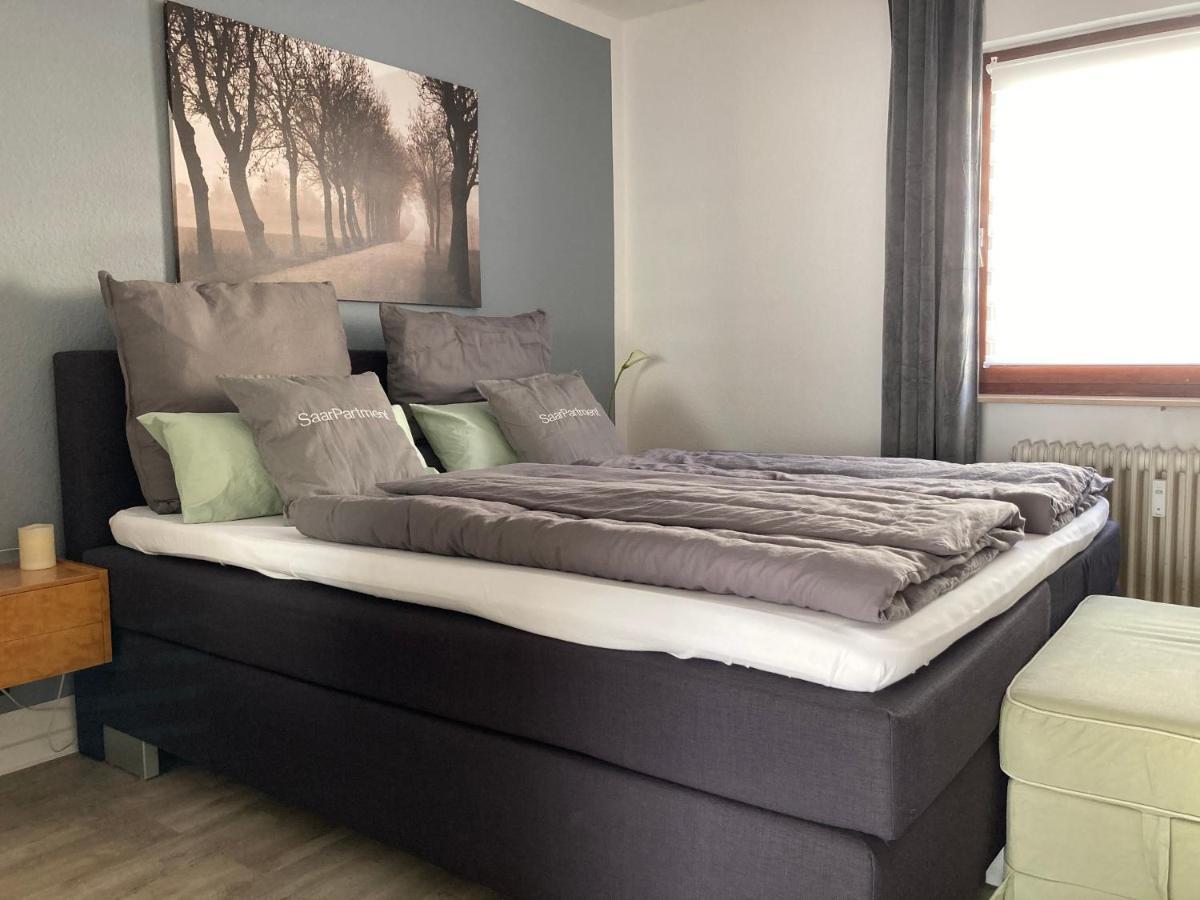 Living At Saarpartments -Adults Only- 2 Bedroom, Netflix - Business & Holiday Apartments For Long- And Short Term Stay, 3 Min To Train Station, Secure E-Bike Parking! Saarbrücken Eksteriør bilde