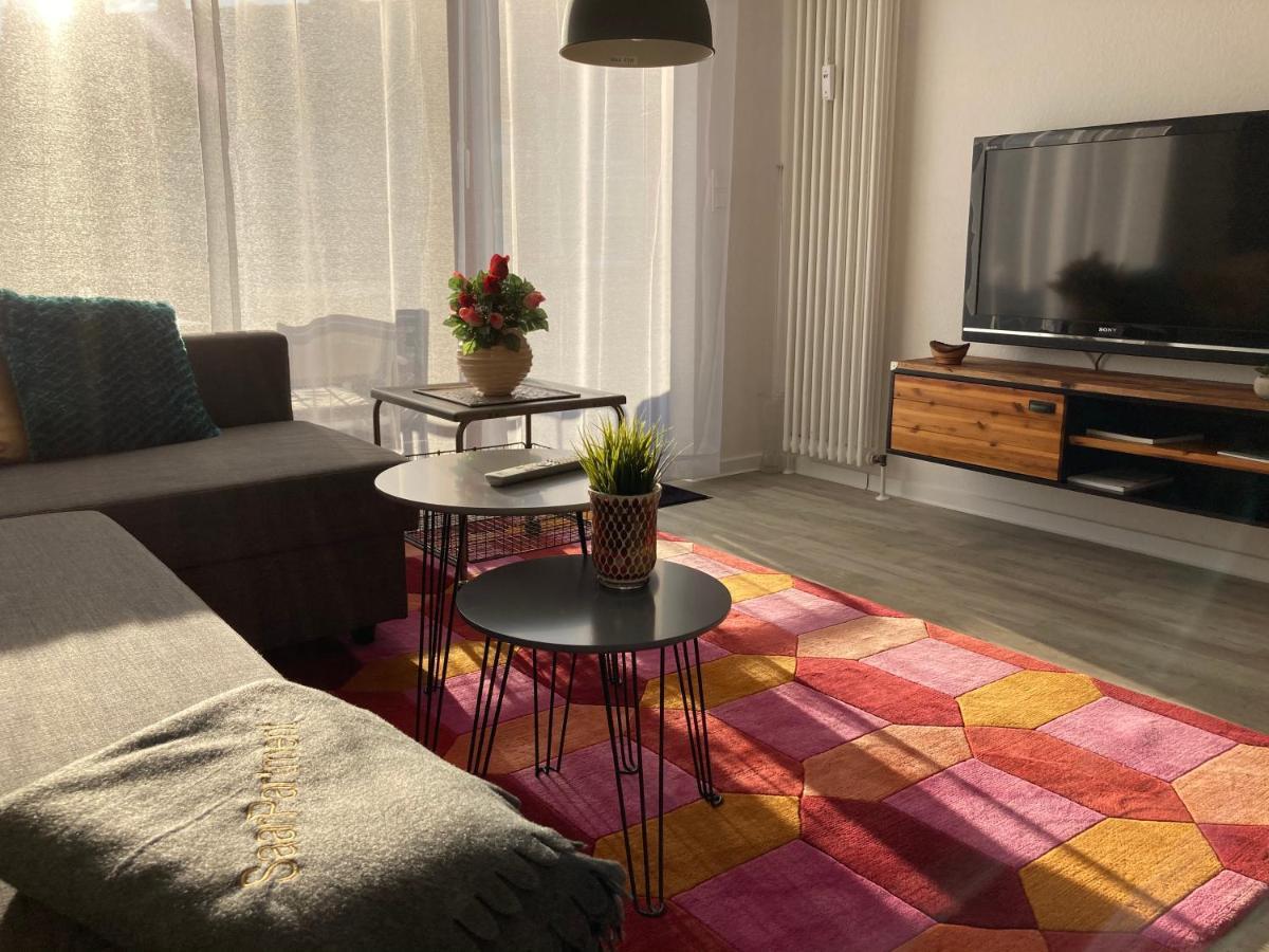 Living At Saarpartments -Adults Only- 2 Bedroom, Netflix - Business & Holiday Apartments For Long- And Short Term Stay, 3 Min To Train Station, Secure E-Bike Parking! Saarbrücken Eksteriør bilde